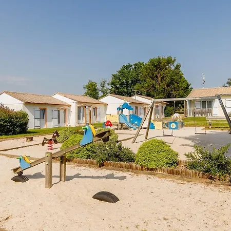 24 - Le Paradisier - Village Сasa de vacaciones Maché